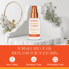 Application The Beauty Standard autour des yeux pour hydrater et éclaircir.