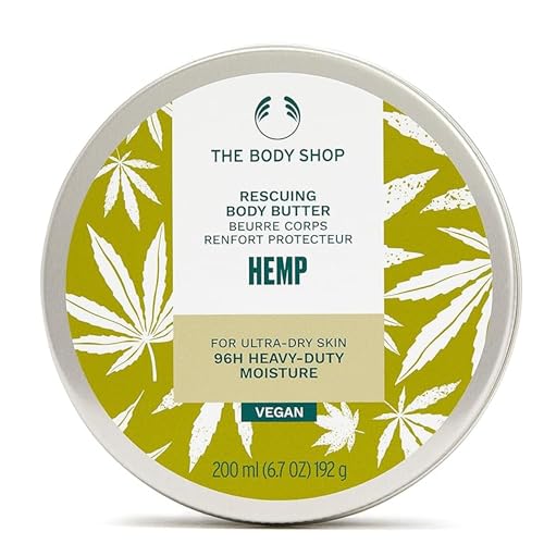 The Body Shop Hemp Body Moisturizer, texture crèmeuse pour hydratation durable.