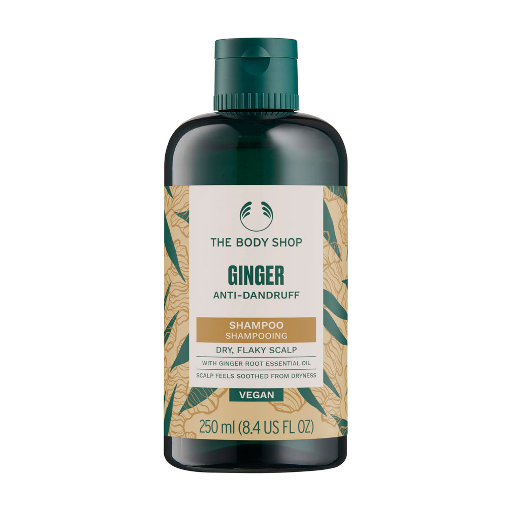 The Body Shop shampooing gingembre dans sa bouteille, rafraîchissant et nettoyant en douceur.