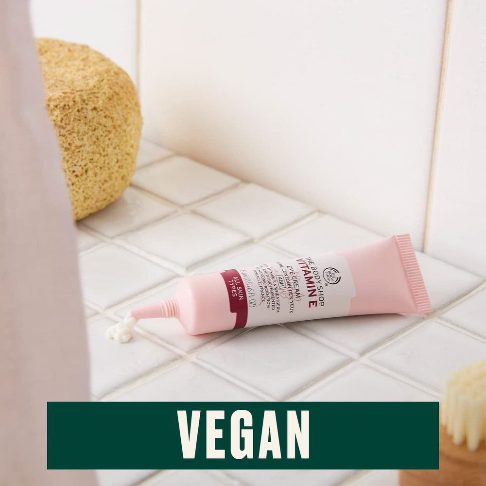 The Body Shop Vitamin E Eye Cream, ingrédients vitamine E et huile de germe pour nourrir