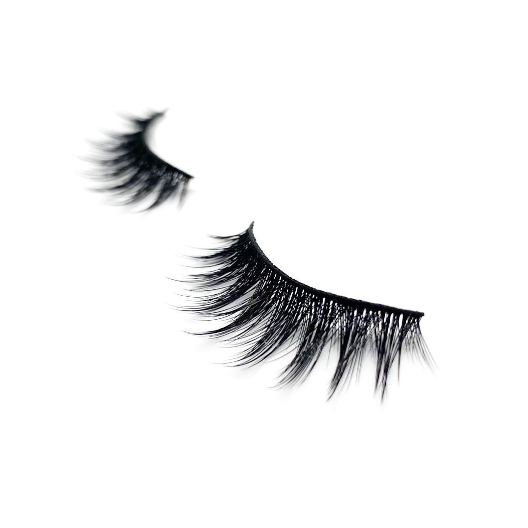 The Book of Lashes Sparkle easy application with any lash glue.