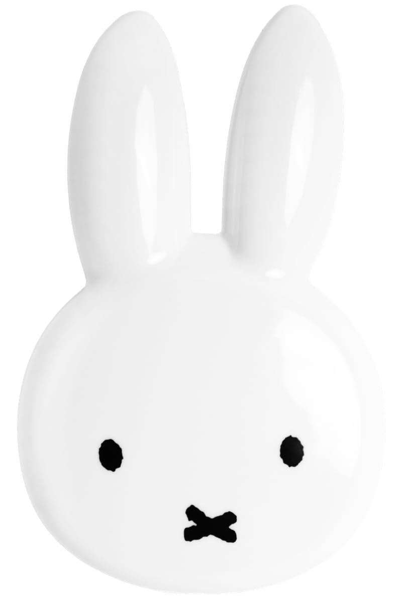 The Crème Shop Miffy miroir compact, pratique pour retouches rapides en sac à main.