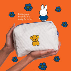 The Crème Shop x Miffy sac-maquillage design arrière, élégant et compact pour le sac à main.