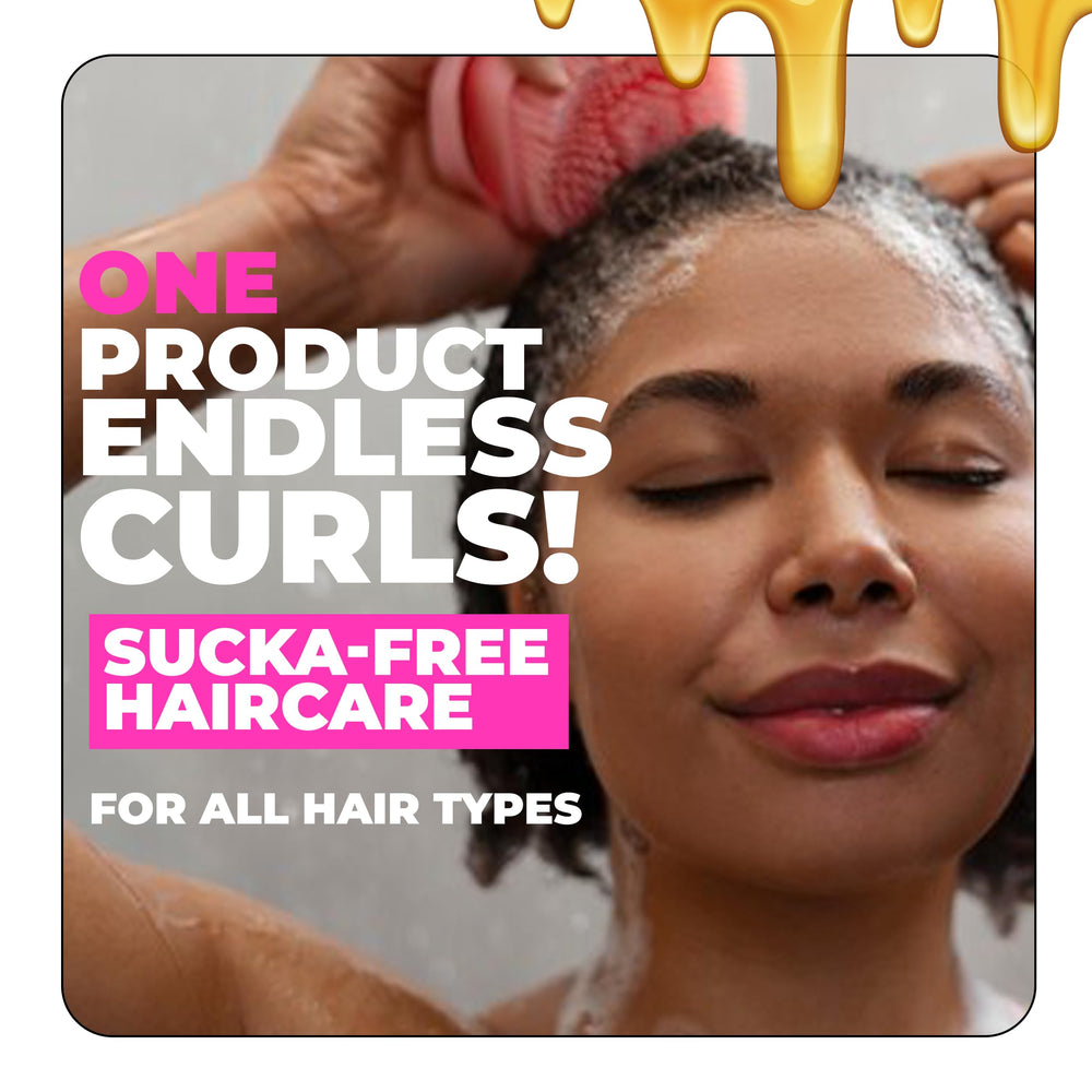 The Doux Shampoing Cheveux Boucles – miel visible, effet lustrant sur les cheveux.