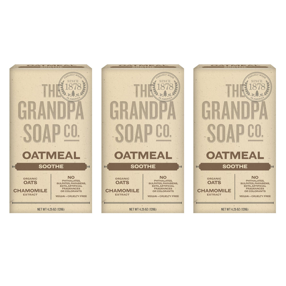 Savon The Grandpa Soap Company à l’avoine bio et camomille pour exfolier en douceur.