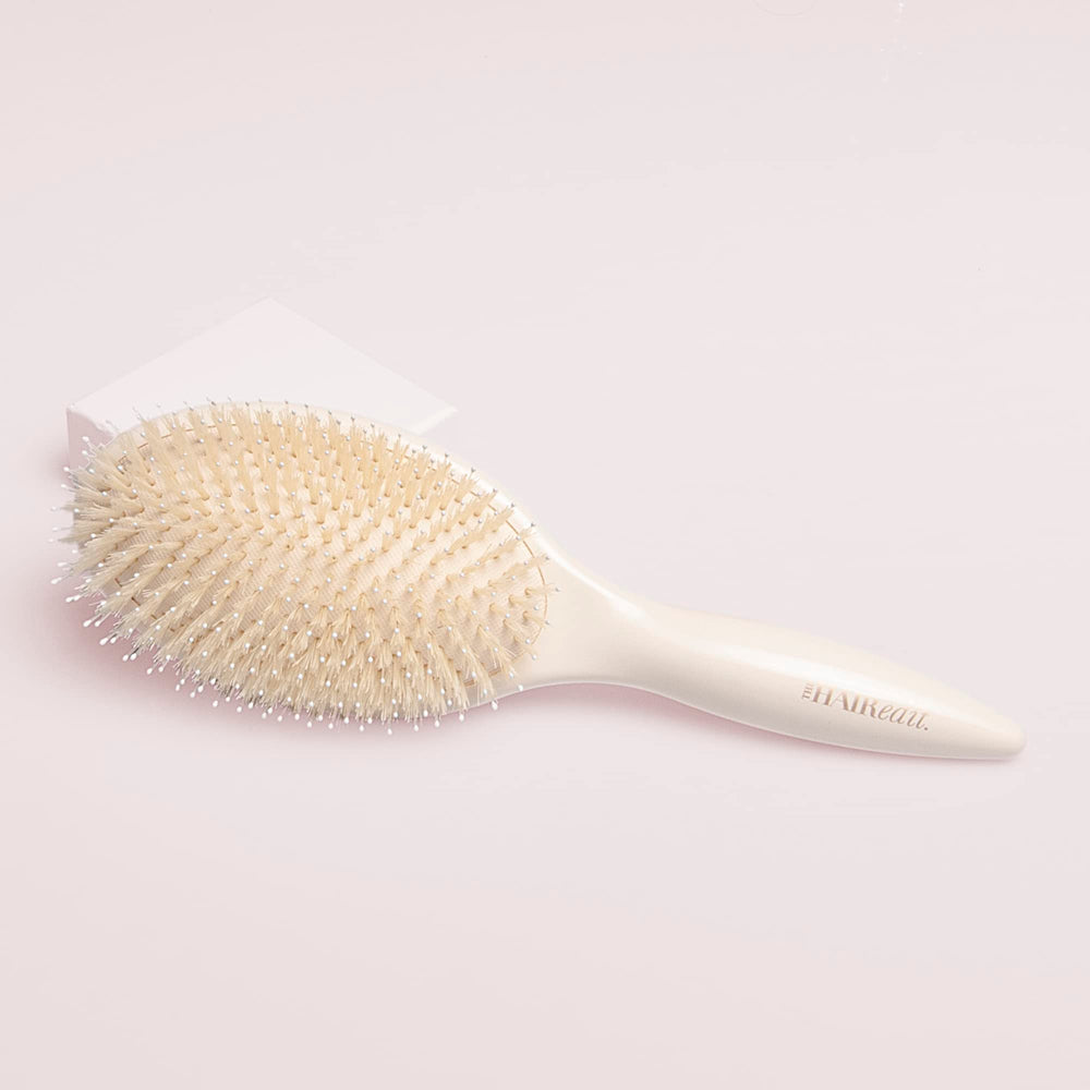 The Hair Edit prise-en-main-soft-touch offre une prise sûre lors du brossage.