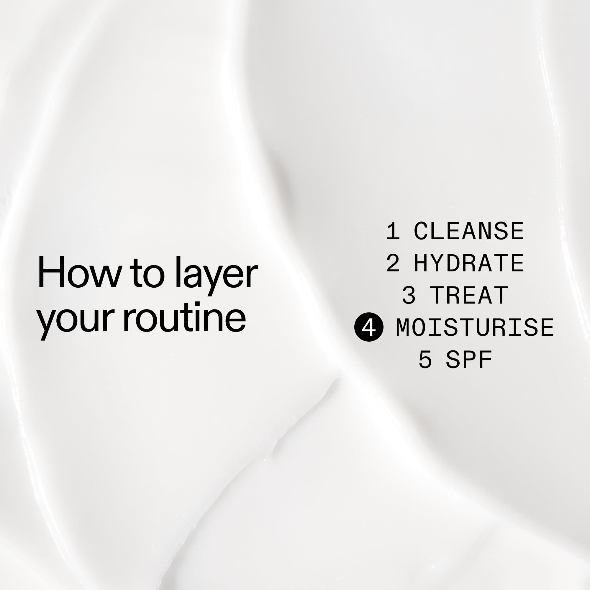 Application quotidienne du The INKEY List Peptide Moisturizer pour hydrater sans effort.