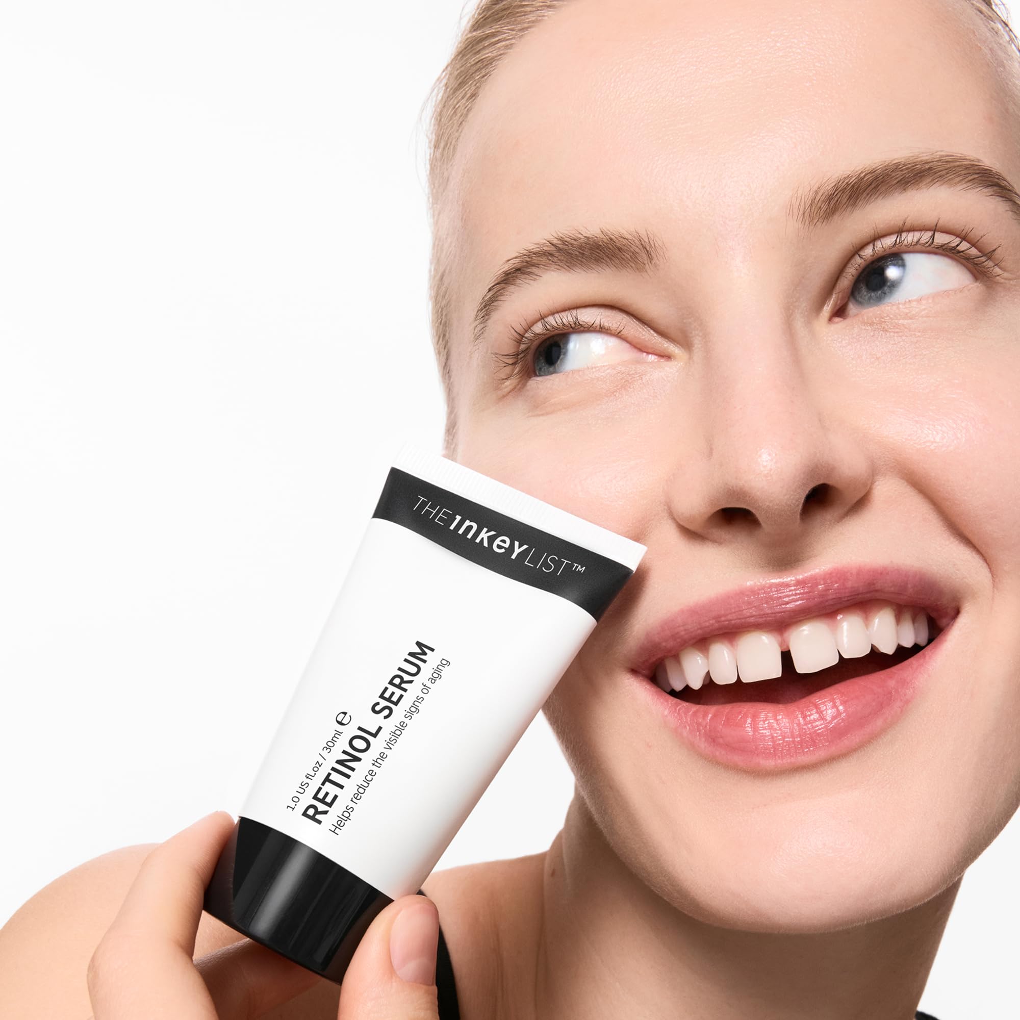 Rituel nocturne avec The INKEY List Retinol, routine simple et efficace.