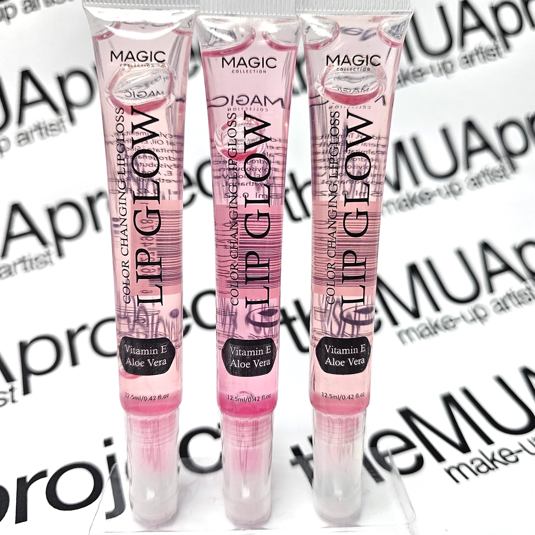 The Make-Up Artist Project Lip Glow procure une légère teinte durable après application.
