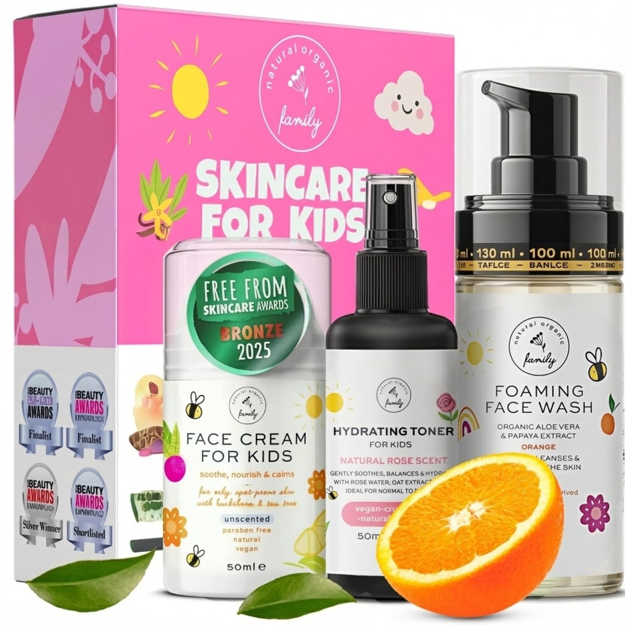 The Natural and Organic Family – mousse nettoyante visage enfant au parfum orange, douceur assurée.