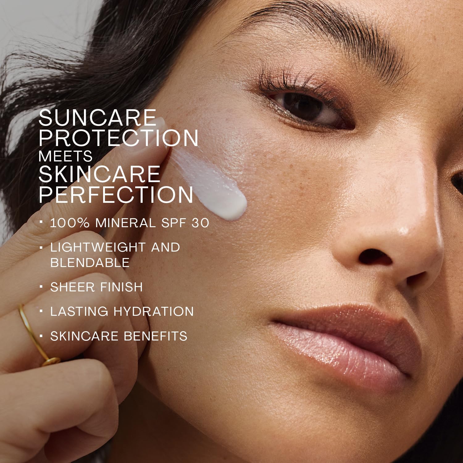 The Outset Hydrasheer application visage fini naturel