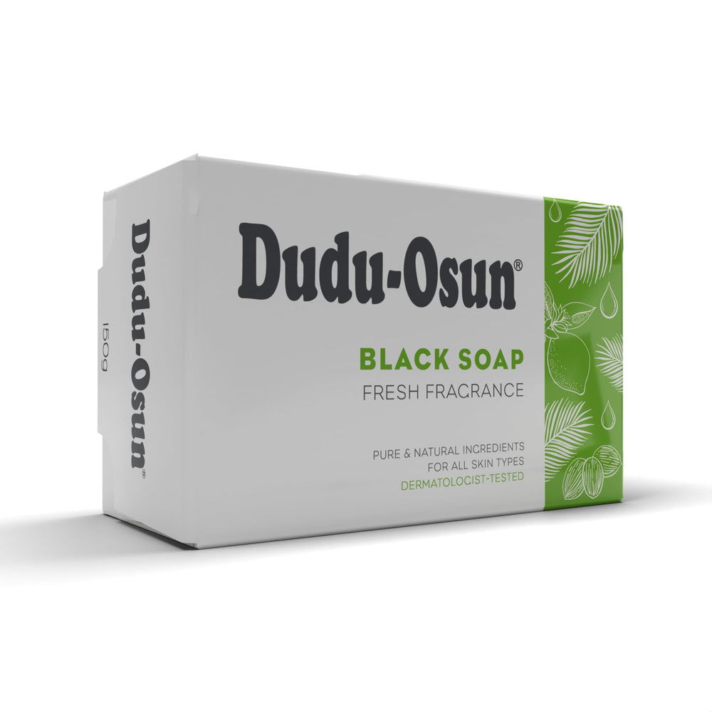 Barre de savon Dudu Osun, ingrédients locaux sans colorants.