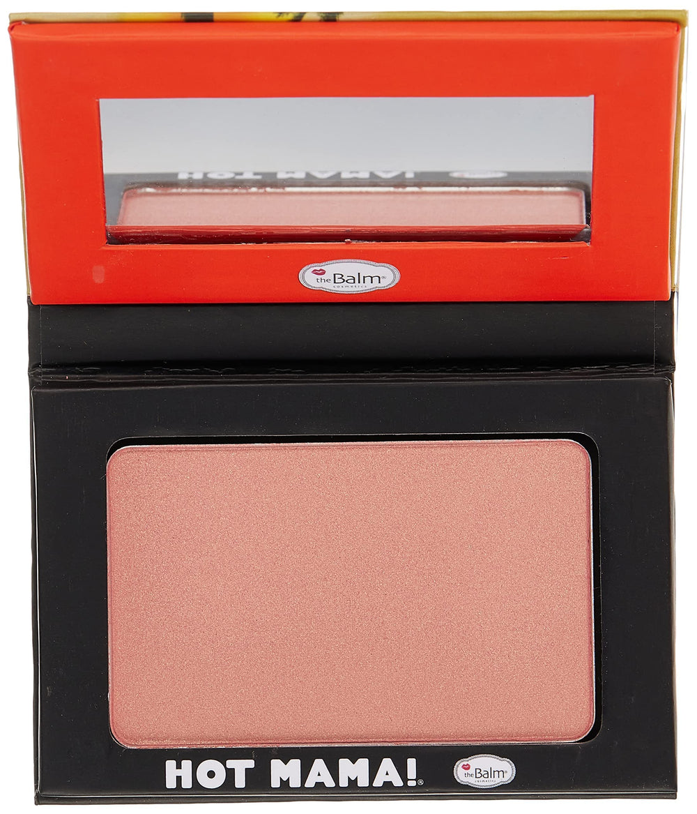 theBalm Hot Mama palette 3-en-1 mêlant ombre et fard à joues.