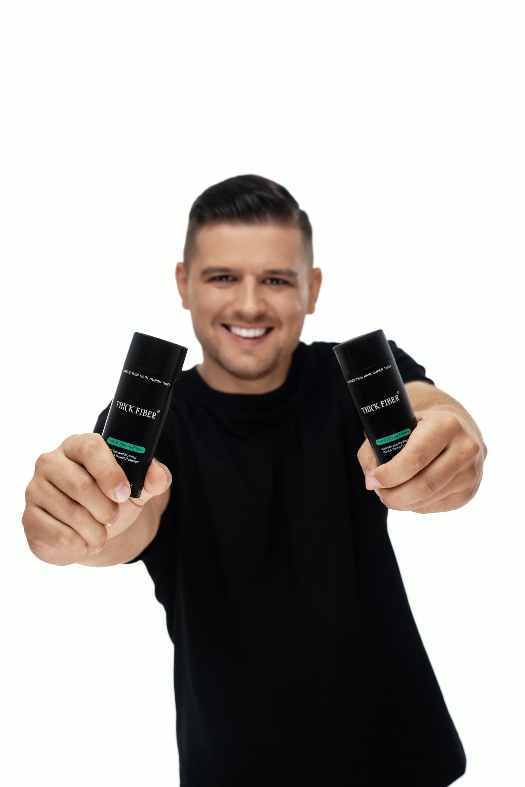 THICK FIBER: secouer la bouteille pour une application uniforme.