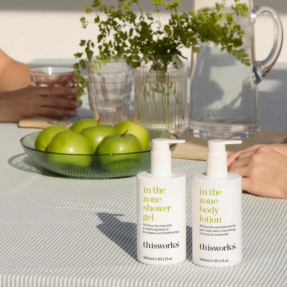THISWORKS In The Zone – Application rapide et non gras pour peau souple.