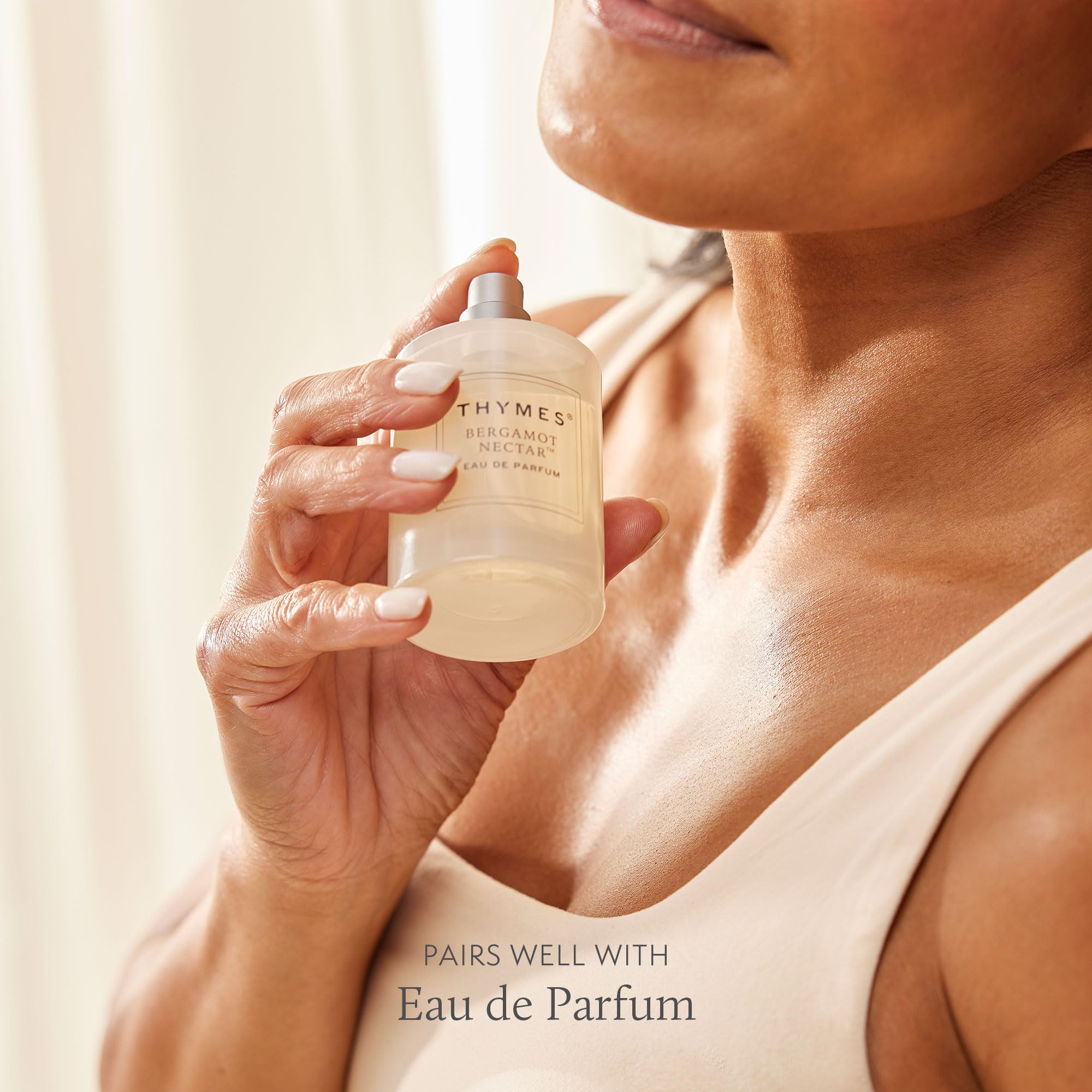 Thymes Crème Mains Restorative – exfoliation légère par fruits.