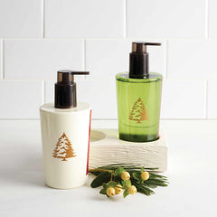 Lotion mains Thymes Frasier Fir, pompe pratique pour une application précise.