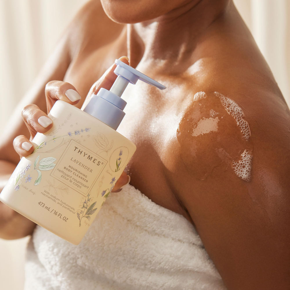 Thymes Nourishing Body Cleanser – notes-parfum-lavande-rosewood-sauge: parfum relaxant en douche.