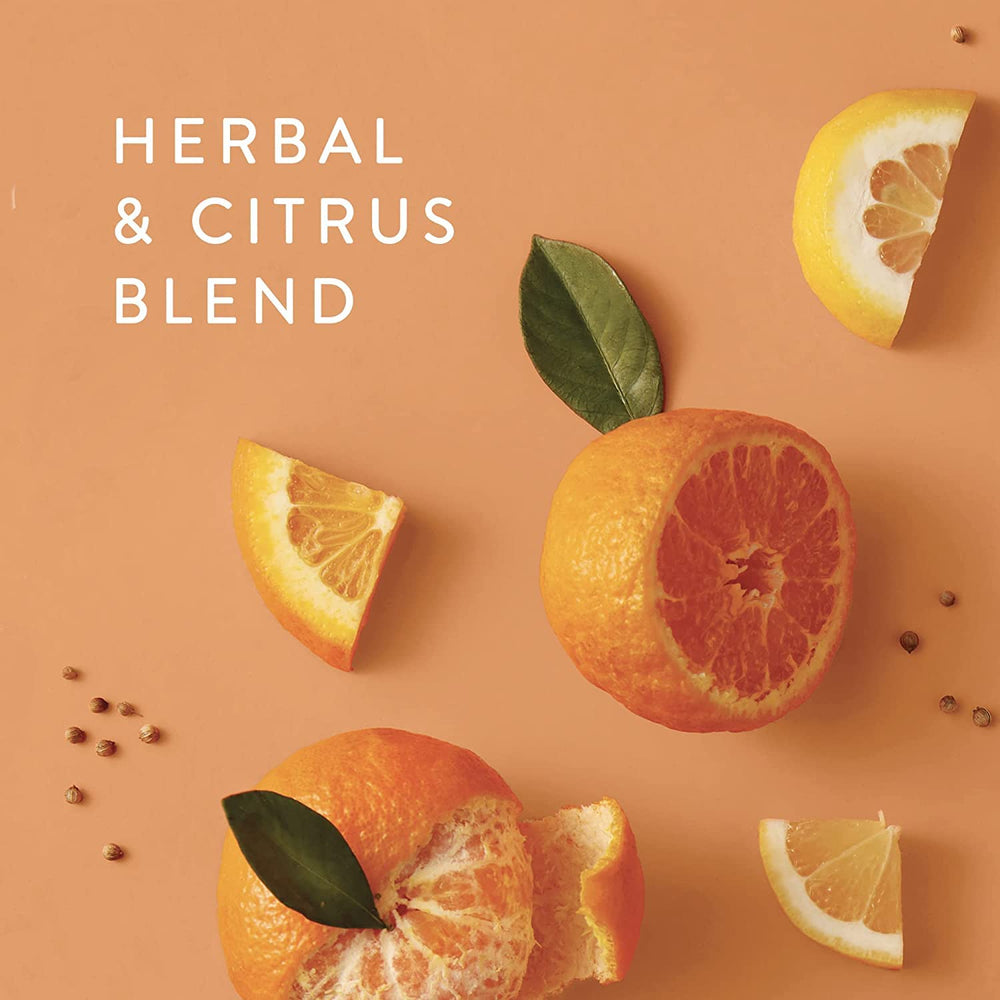 Thymes Savon Mains Mandarin Coriandre — arôme citrusé pour une sensation rafraîchissante.