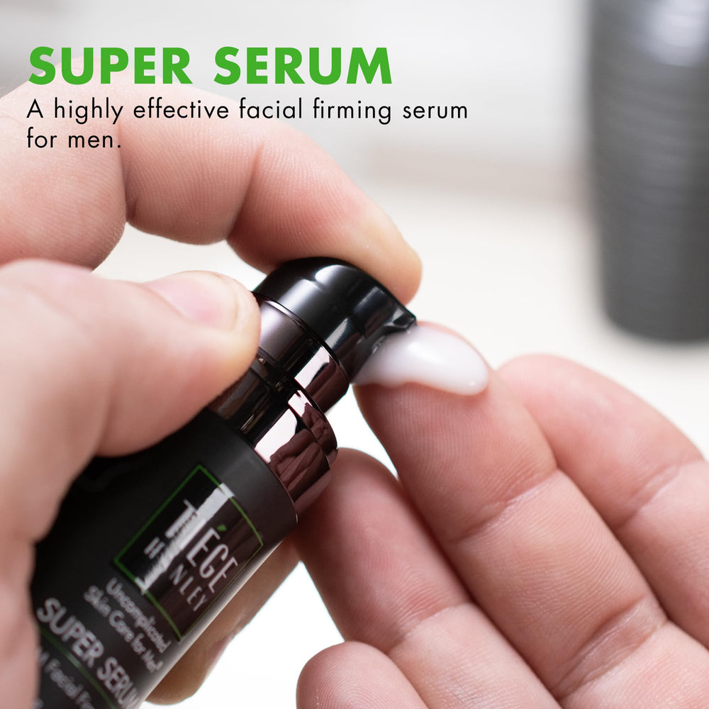 Texture du sérum Tiege Hanley montrant une peau plus lisse.