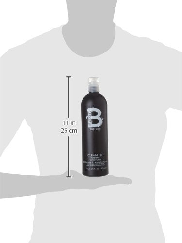TIGI Bed Head B for Men Clean Up Peppermint Conditioner etiquette-menthe met en valeur l’étiquette mentholée et l'expérience menthe.