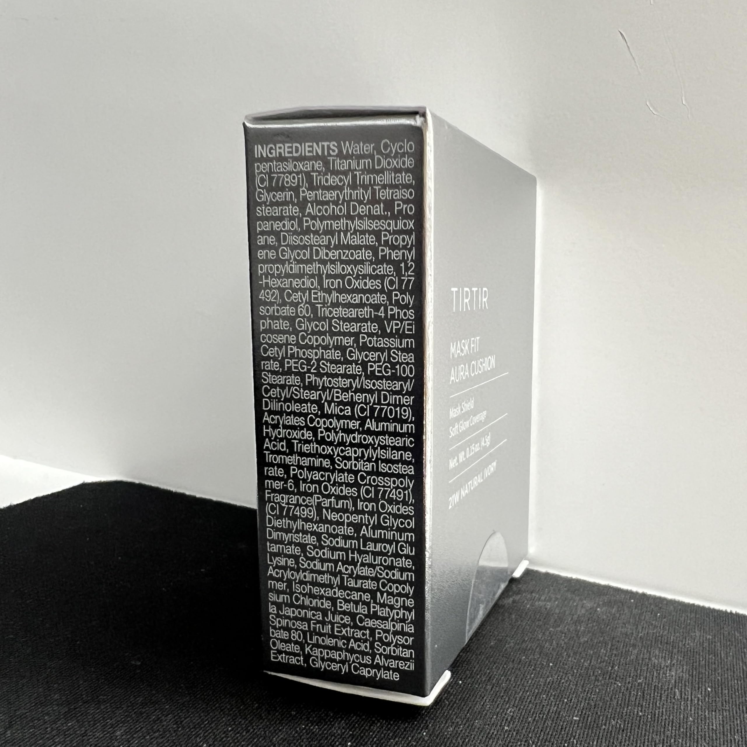 TIRTIR Aura Glow Cushion - packaging mini pratique pour voyage et test.