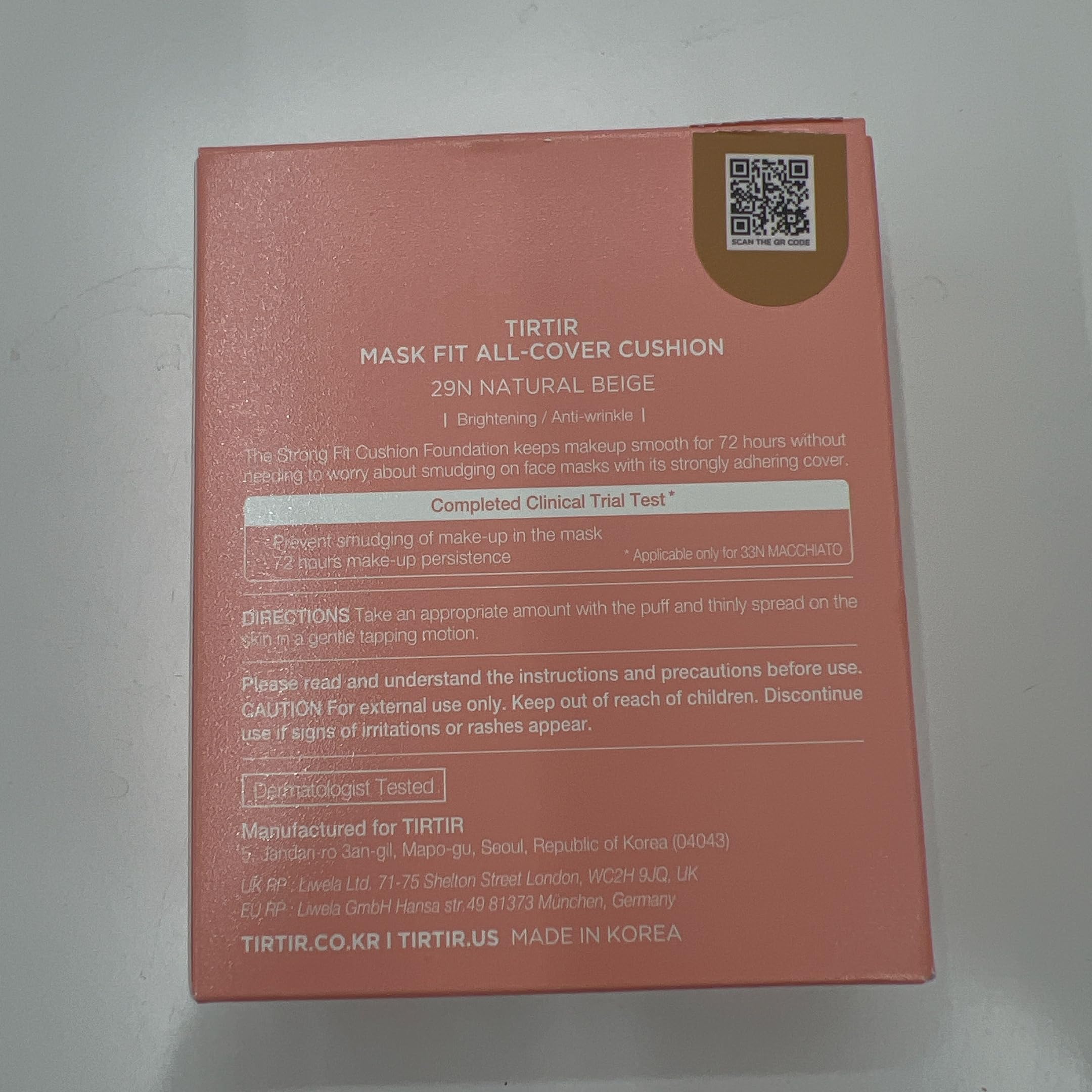 TIRTIR fond de teint cushion, application précise qui s'étale facilement.