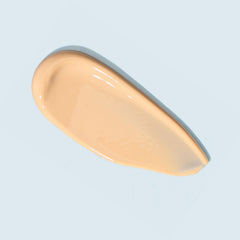 TIZO Ultra Zinc Écran Solaire texture crème: application douce et agréable sur la peau.