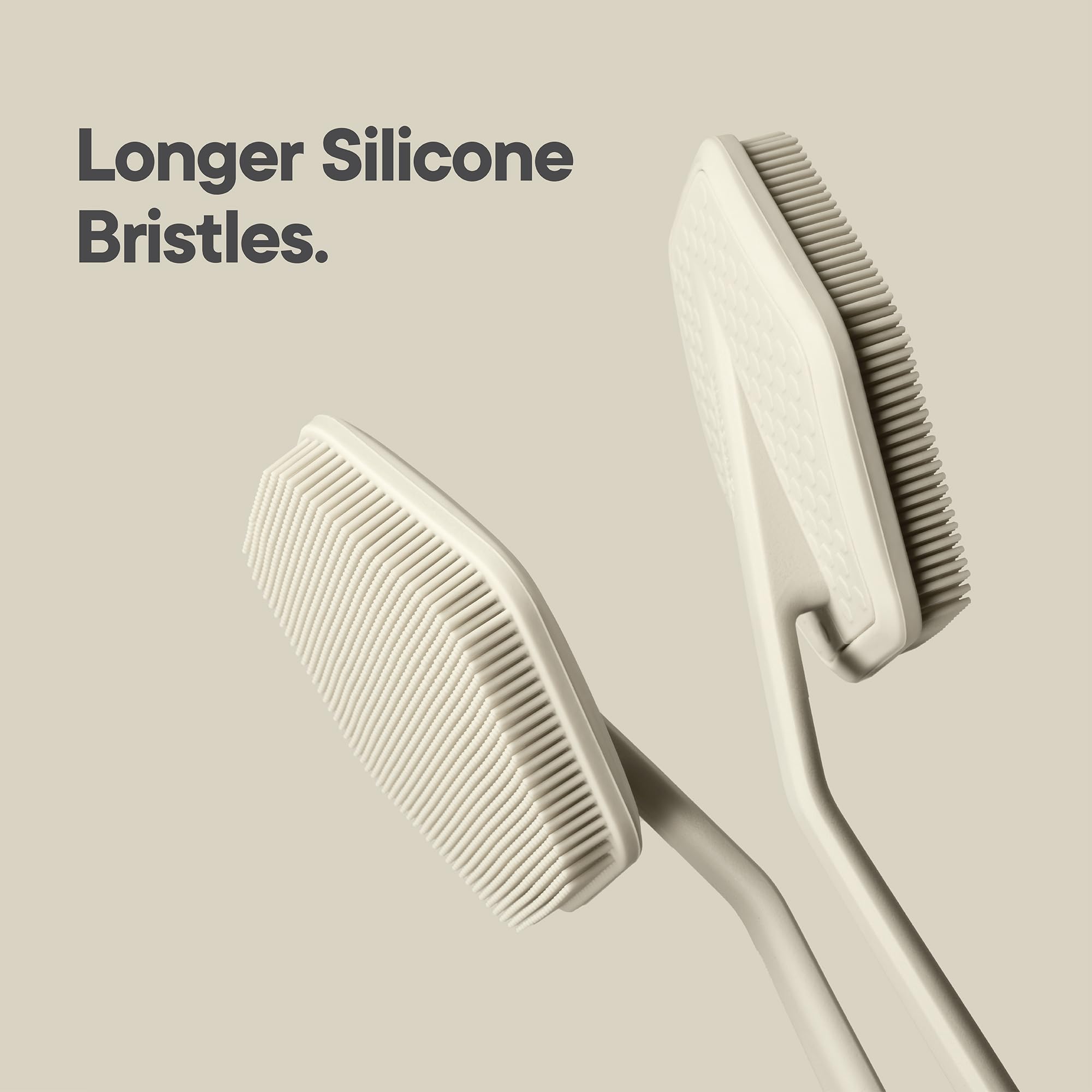 TOOLETRIES brosse-dos-silicone-anse ergonomique, prise en main confortable après la douche.