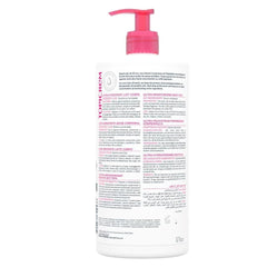 Texture crèmeuse du Lait Corps Topicrem montrée en gros plan.