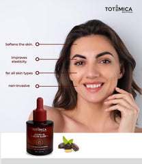 TEXTURE légère de TOTEMICA Glow Elixir prête à l'application sur peau