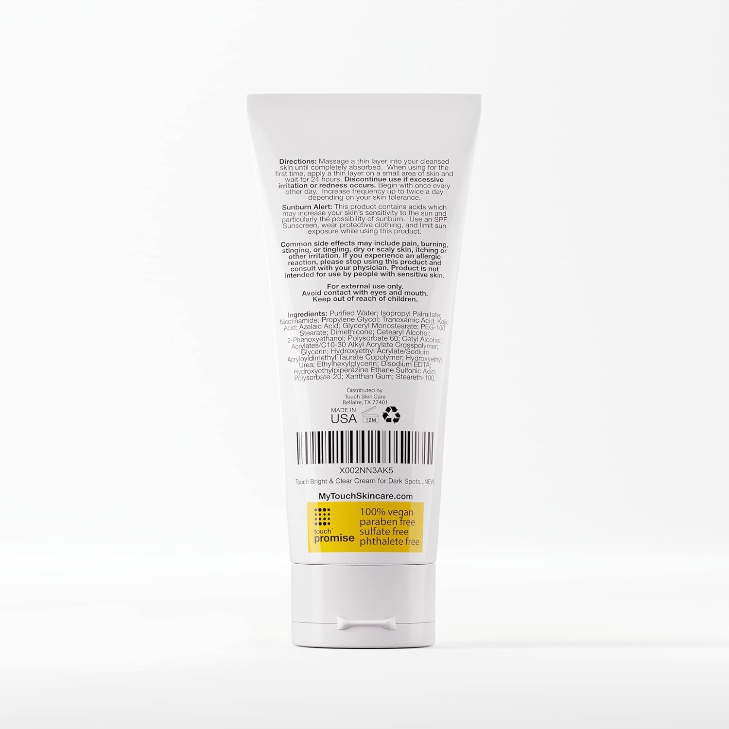 TOUCH Crème Éclat emballage et préparation d’une routine beauté.