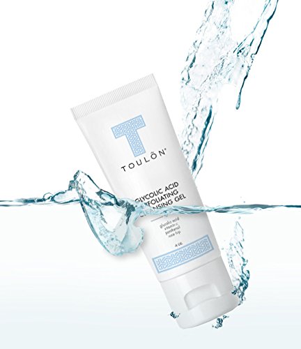 Zoom sur la texture peau TOULON montrant une exfoliation douce.