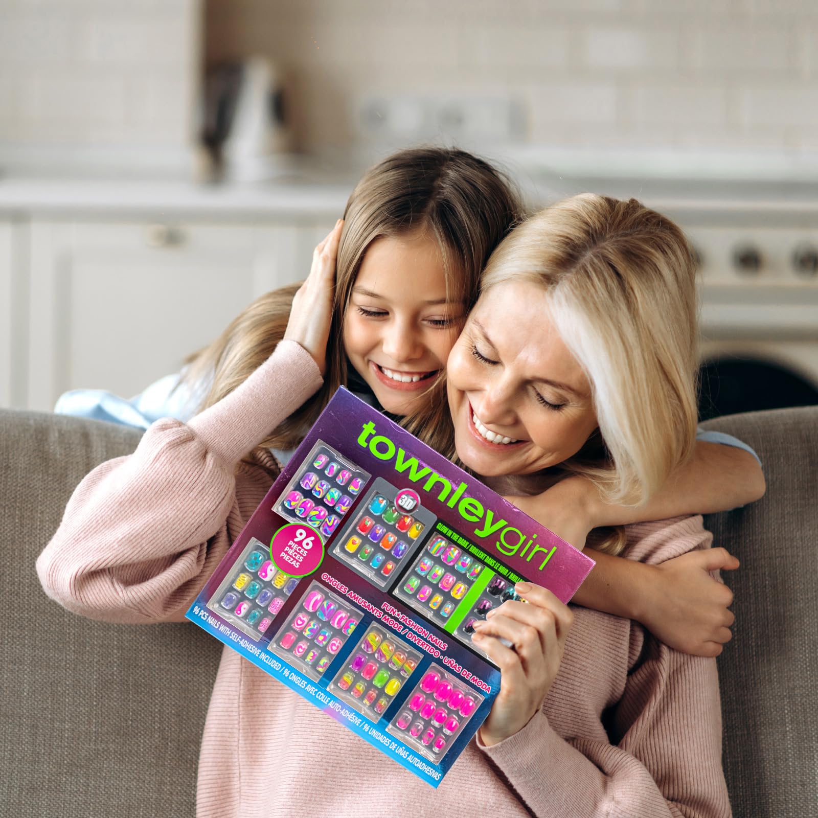 Townley Girl kit prêt à l'emploi pour décor des ongles maison.
