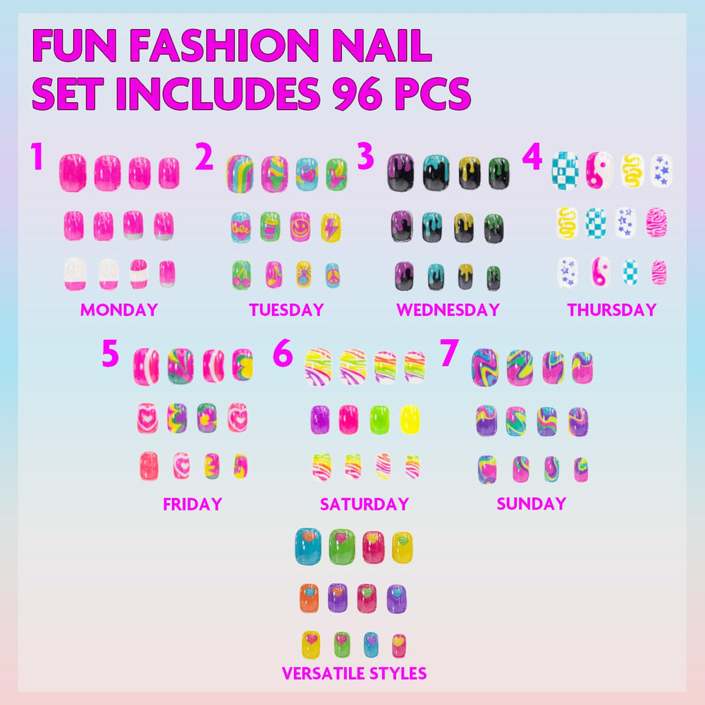 Townley Girl ongles fluorescents dans le noir pour des styles nocturnes.