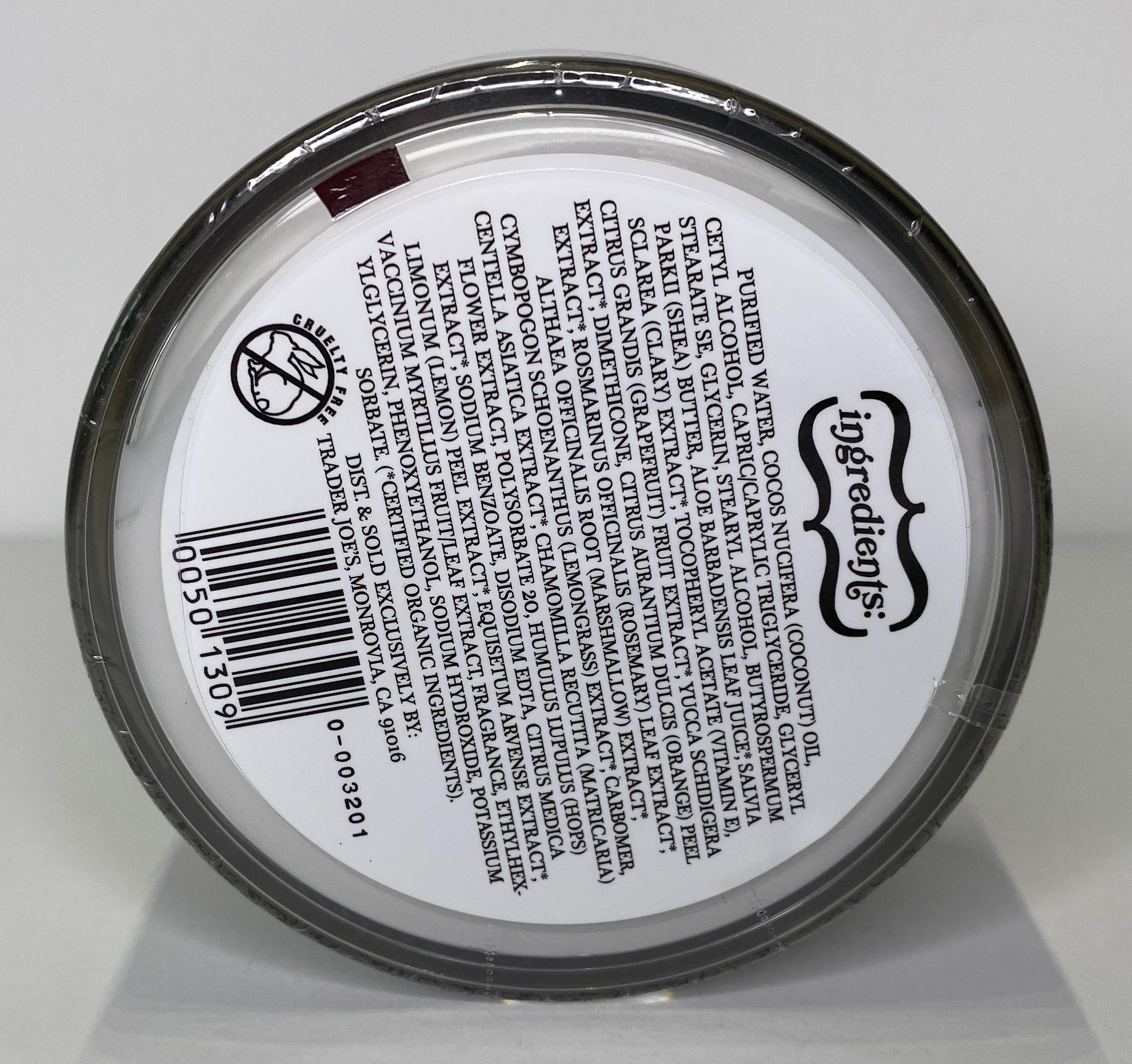 Trader Joe's beurre coco – massage facile sur bras et jambes.