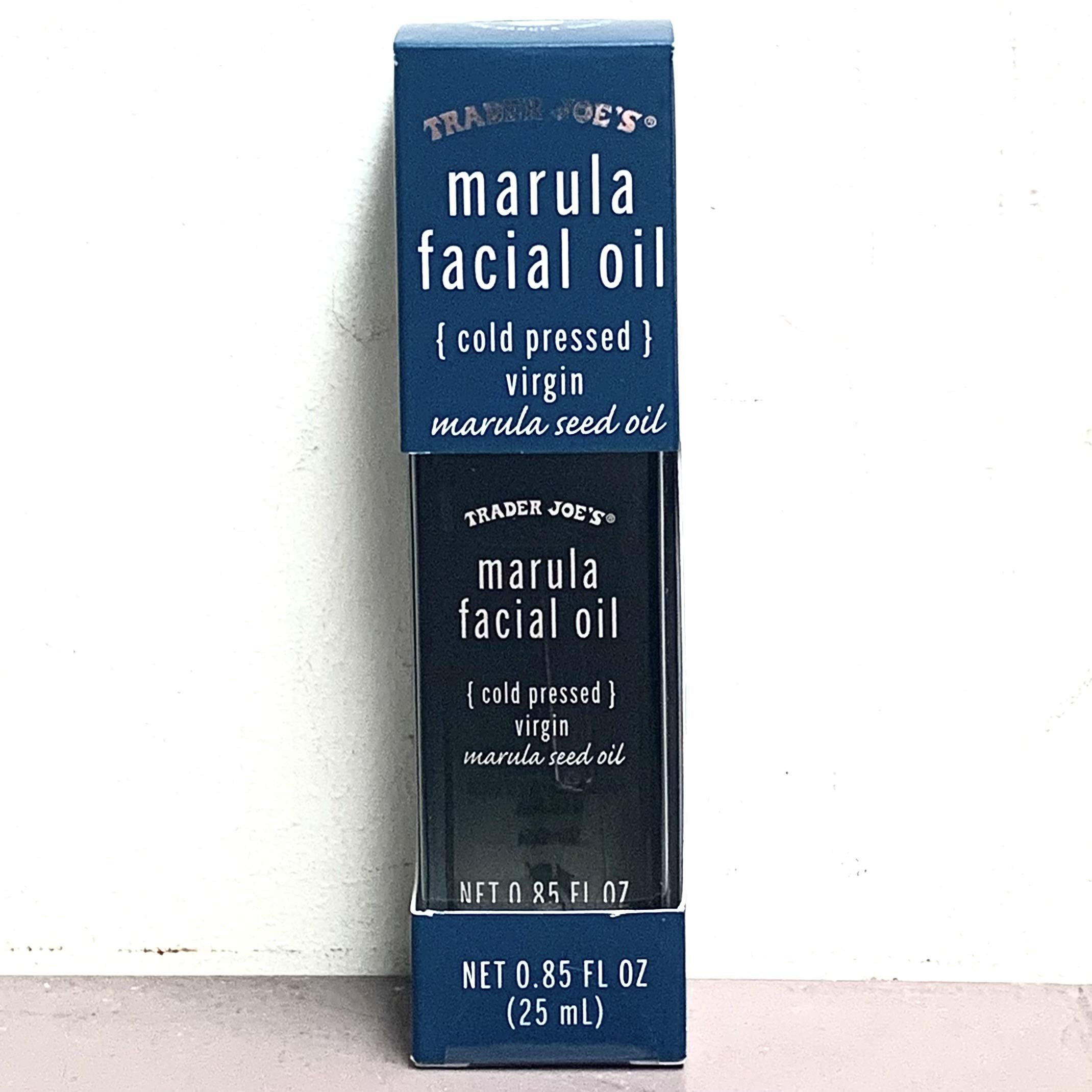 Huile visage Marula de Trader Joe's : bouteille légère, facile à étaler sur la peau.