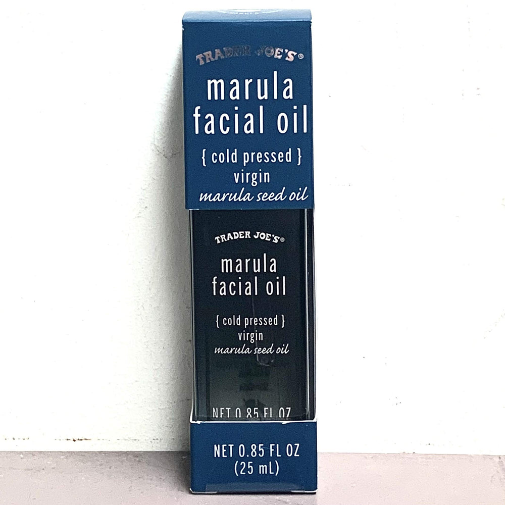 Huile visage Marula de Trader Joe's : bouteille légère, facile à étaler sur la peau.