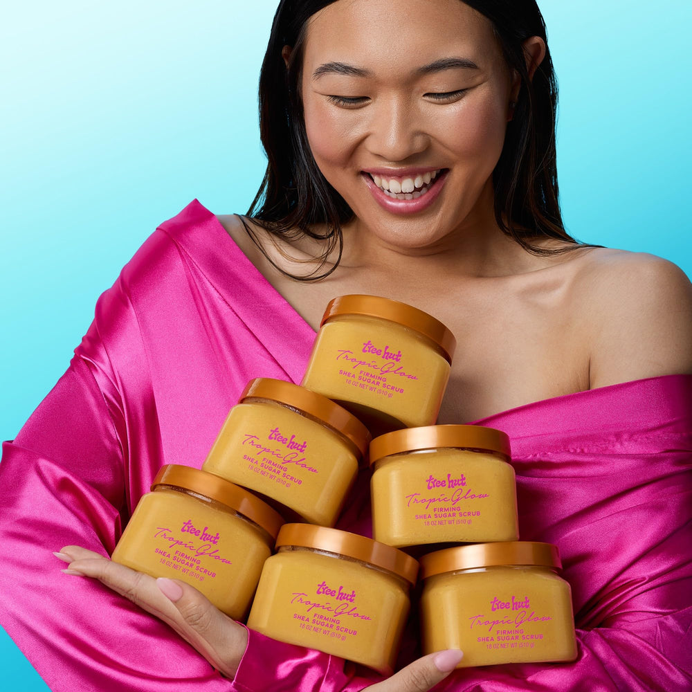 Extrait guarana Tree Hut Tropic Glow: peau plus douce et teint visiblement uniforme.