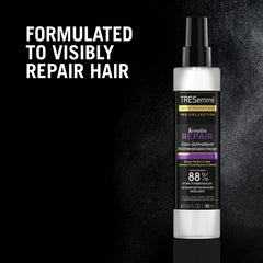 TRESemmé réparation-keratine: application sur cheveux humides pour démêler et préparer le coiffage.