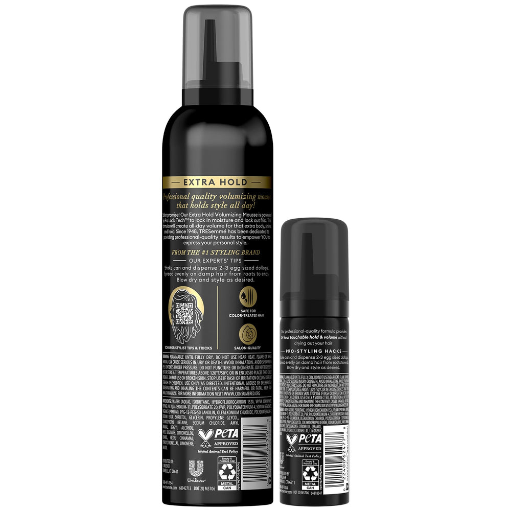 Mousse extrahold TRESemmé sur deux bouteilles pour une présentation en magasin.
