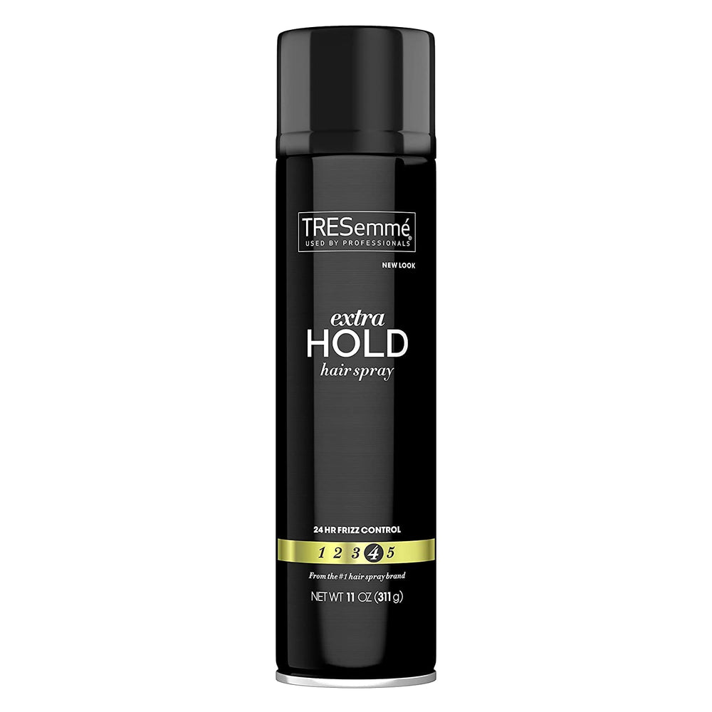 Spray coiffant TRESemmé Niveau Quatre en flacon, tenue longue durée.