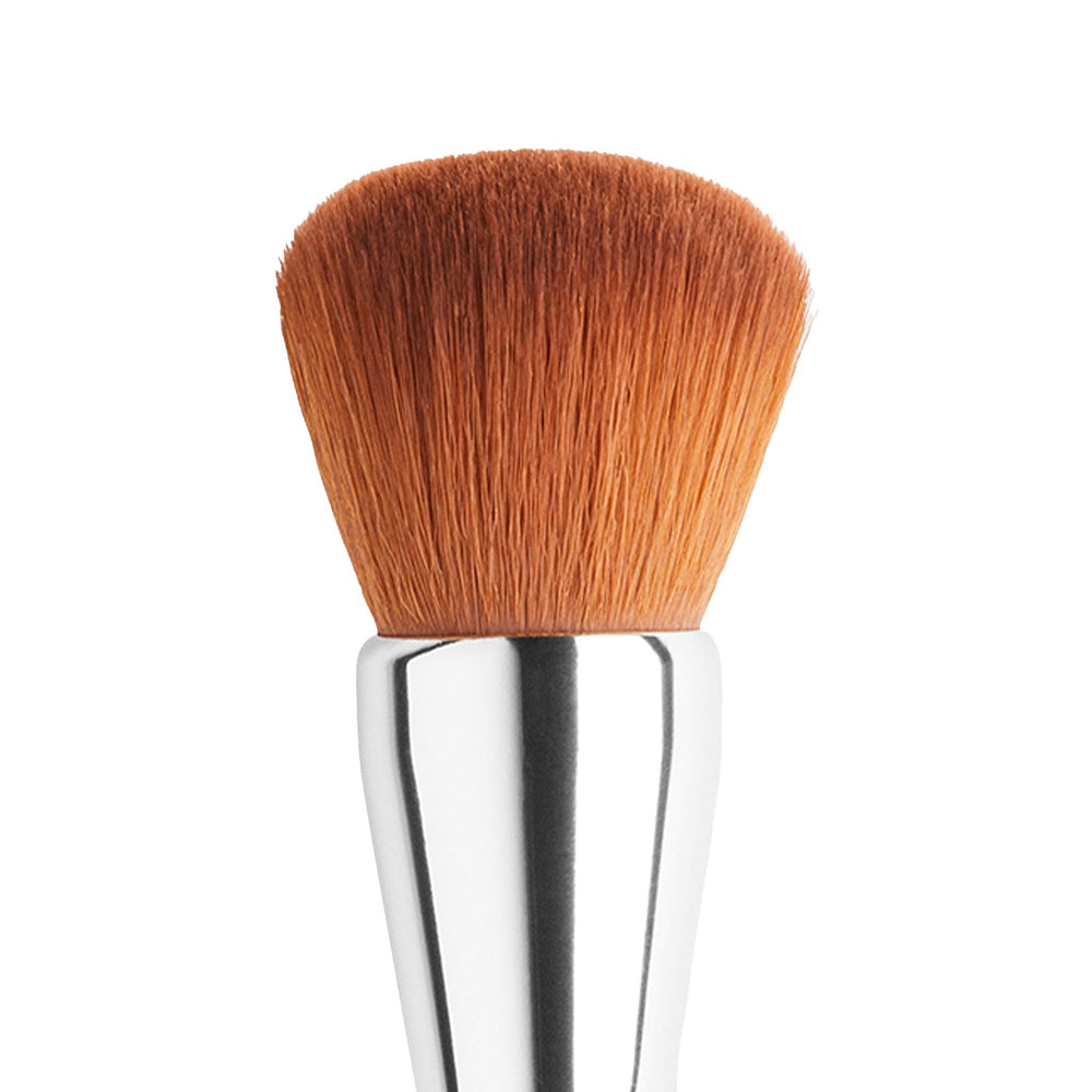 Brosse Trish McEvoy Brush 1 EVEN SKIN pour correcteur précis autour des yeux.