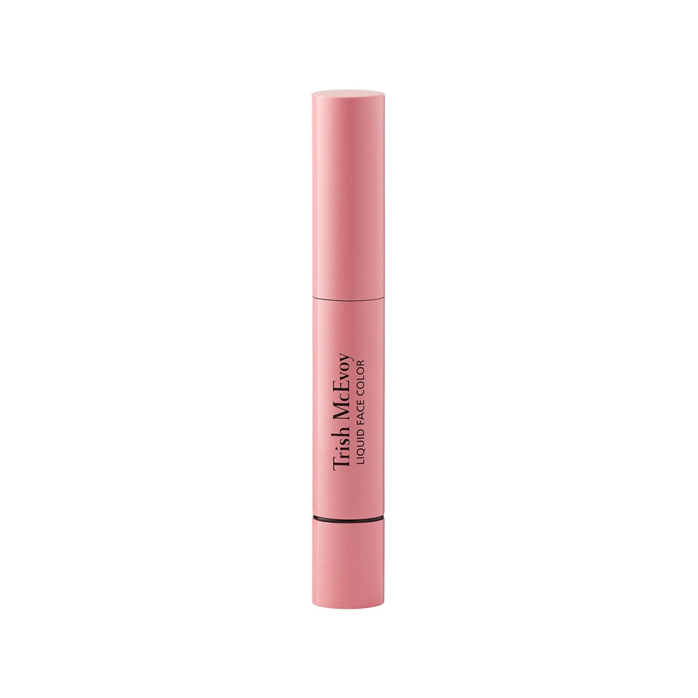 Trish McEvoy Glow sur les lèvres pour couleur légère et durable.