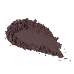 Échantillon de couleur Deep Aubergine montrant le pigment riche et longue tenue.