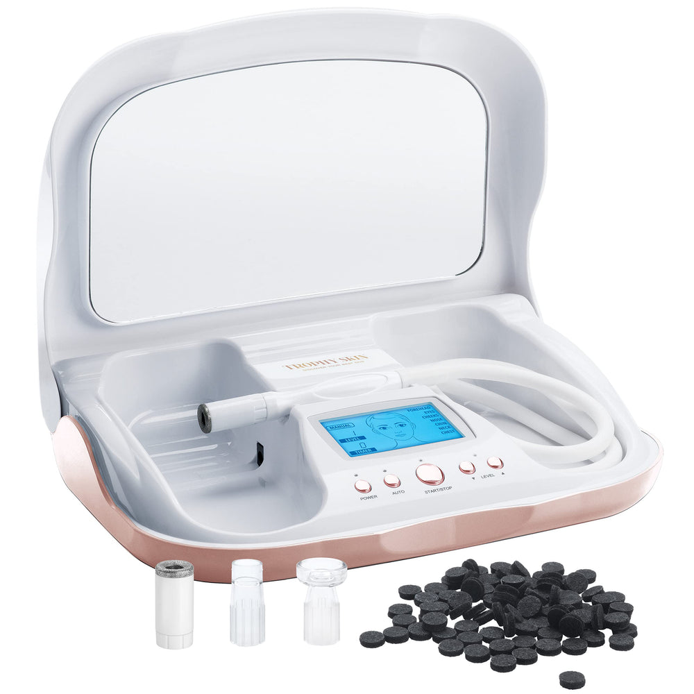 Trophy Skin MicrodermMD avec embout diamant pour exfolier et lisser le teint.