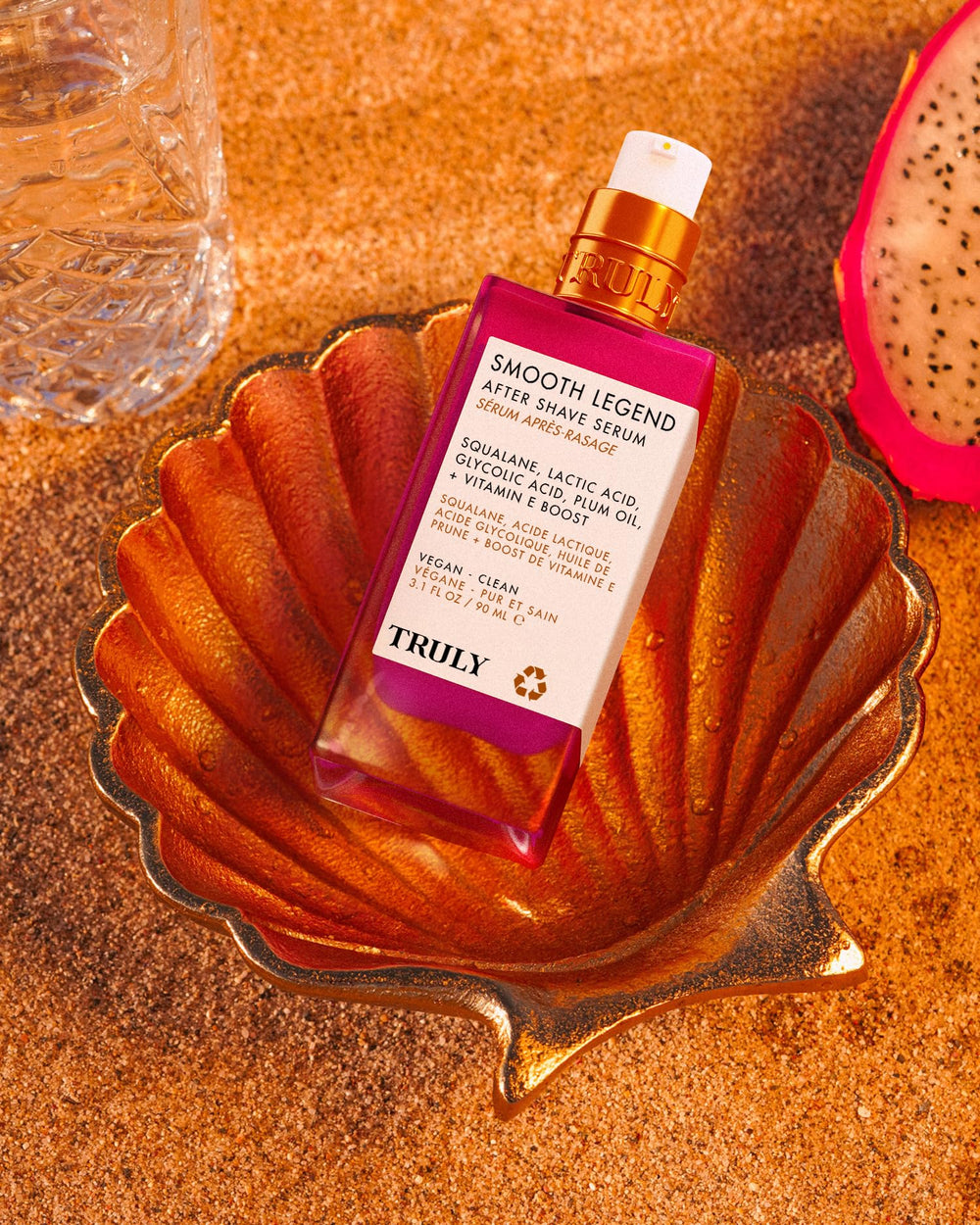 Apaise les rougeurs et irritations matin et soir avec Truly Smooth Legend.