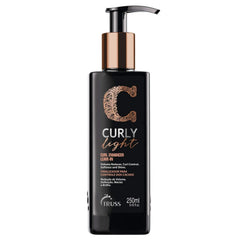 TRUSS crème sans rinage en bouteille pour boucles hydratées et définies.