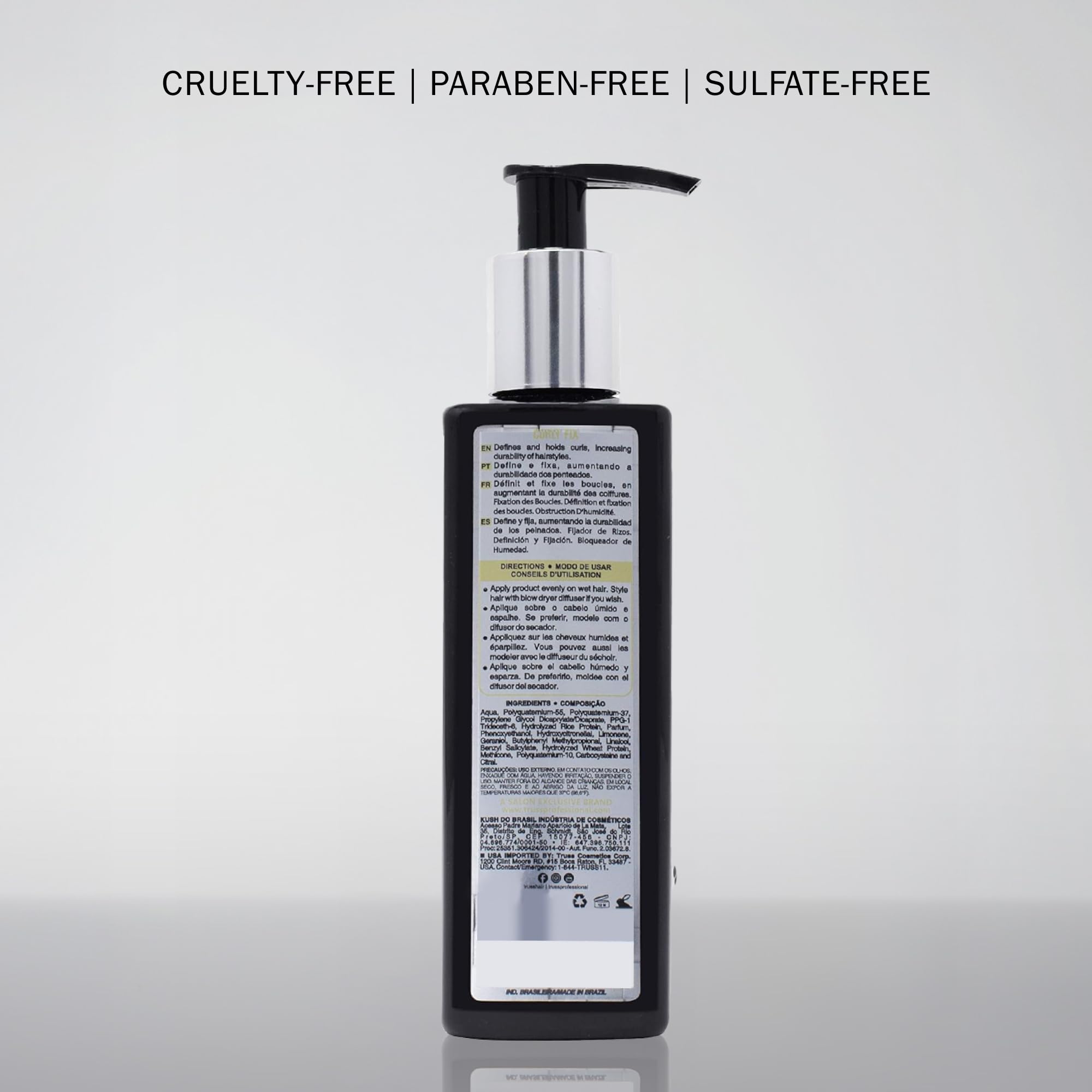 TRUSS Curly Fix application aisée sur cheveux mouillés