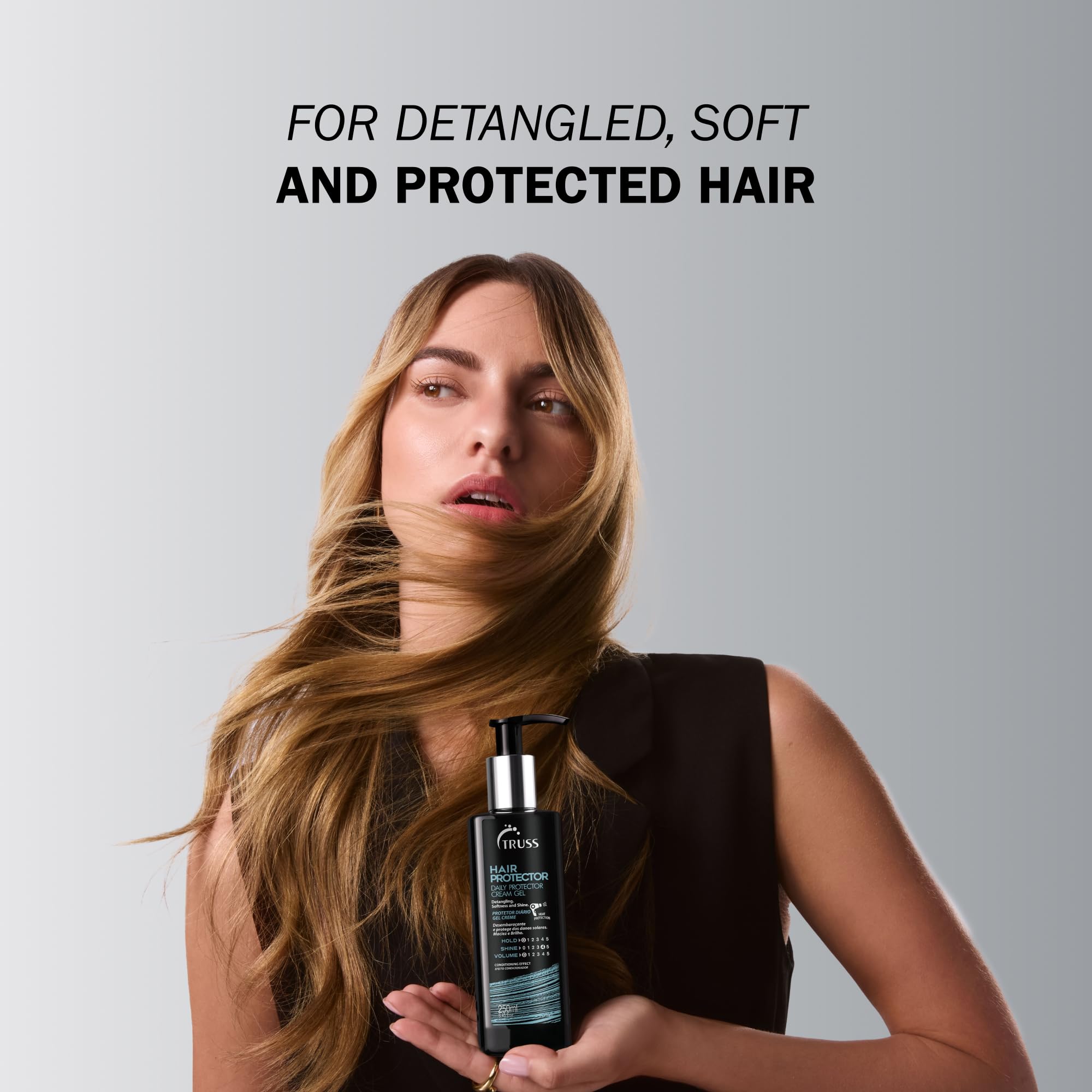 TRUSS démêlant spray – démêle cheveux humides pour le styling.